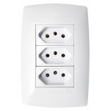 Conjunto Tomada Tripla 20A 4x2 - HOME BRANCA